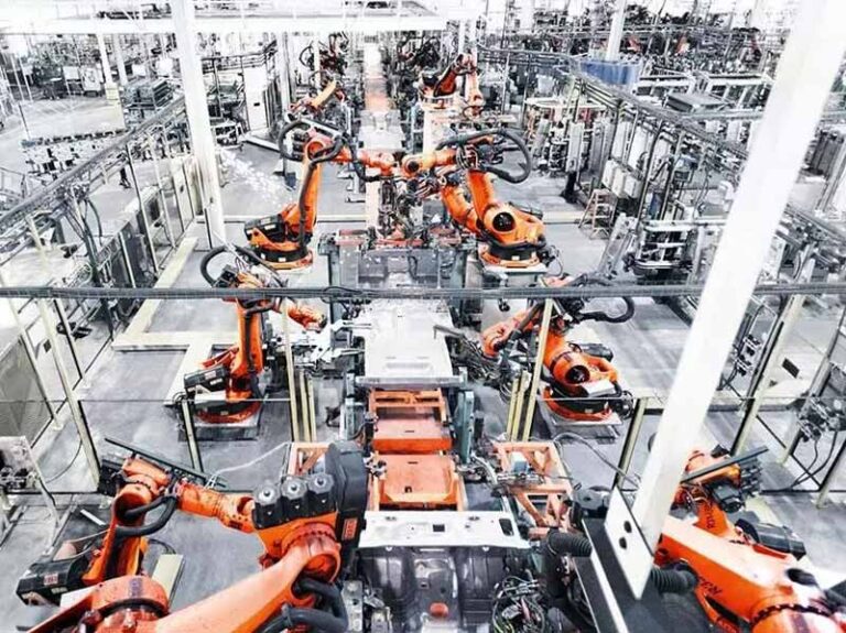 Umsetzung einer Connected Factory Lösung auf Basis von AWS.